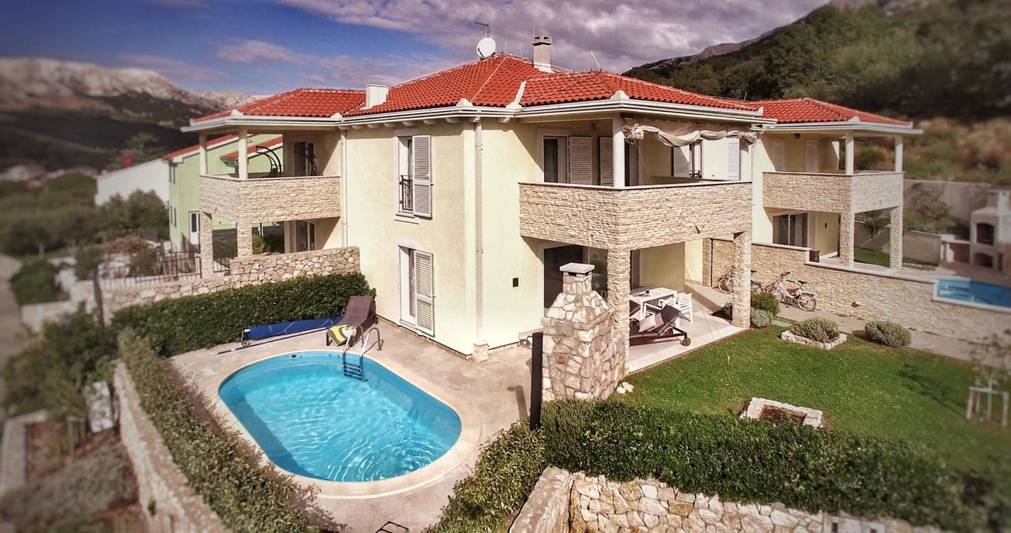 Дом отдыха Mit Meerblick & Pool In - Villa-planina